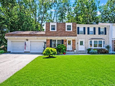 Property at 5 Stockton Commons, Yaphank, NY