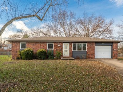 401 N Elmwood Avenue