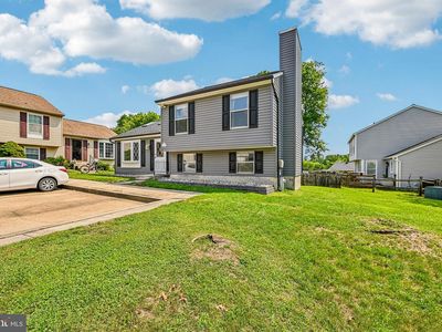 17 Chatterly Ct