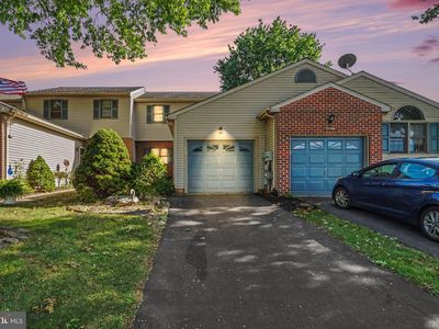 2094 Acorn Dr