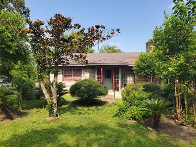 Property at 8713 Autumn Ln, Houston, TX