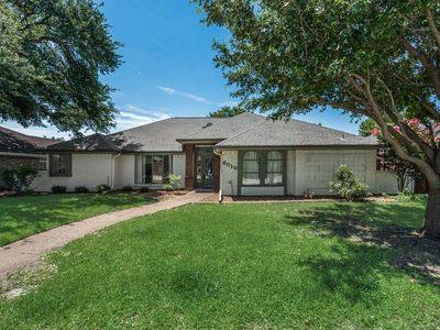 6010 La Cosa Dr