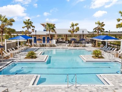 Layton Plan, Lakes at Bella Lago - Premier Series