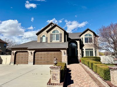 3042 W Chalk Creek Way