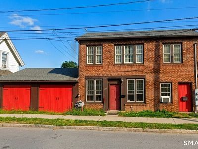 393 Colony Street