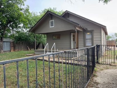 802 Fm 1750