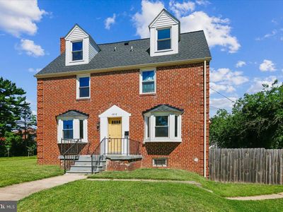 4818 Lindsay Rd