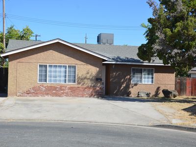 1076 Lincolnwood Circle
