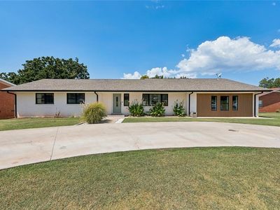 115 Moorman Dr