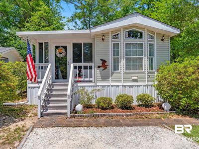 616 Escambia Loop