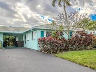 606 Hummingbird Lane #606