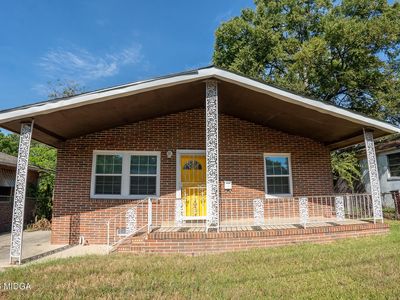 2445 Adams Ave
