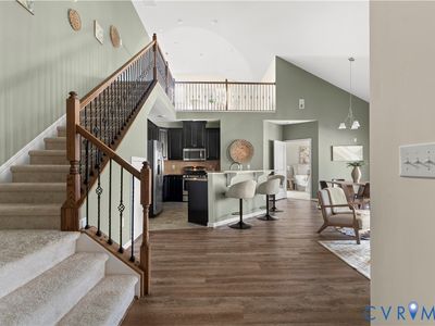 1221 Westwood Village Ln Unit 402