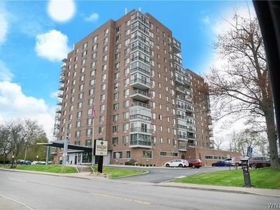 151 Buffalo Ave APT 606