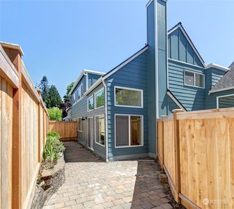 8424 25th Avenue SW UNIT B