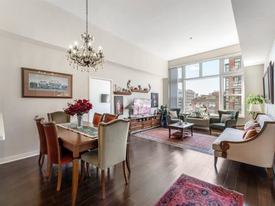 1500 Hudson St APT 7M