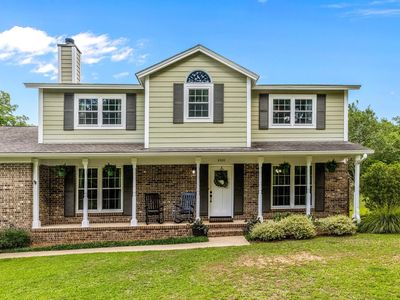 2400 Napoleon Bonaparte Dr