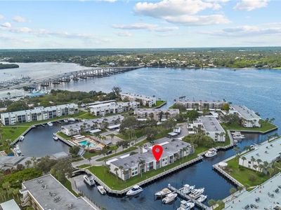 1950 SW Palm City Rd APT 10205