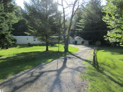 3719 Rifle River Trl