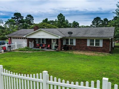 701 Hamilton Cv