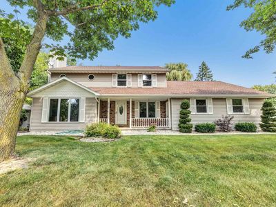 2719 Woodland Hills Ct