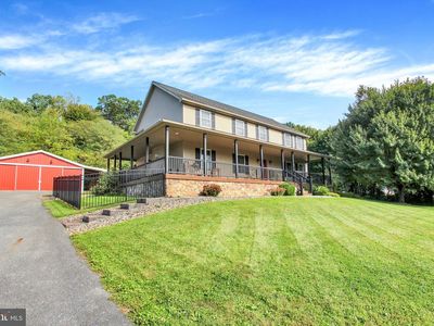1147 Lake Rd