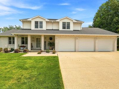 3188 Highland Park Dr