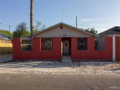 5456 E Juarez Blvd