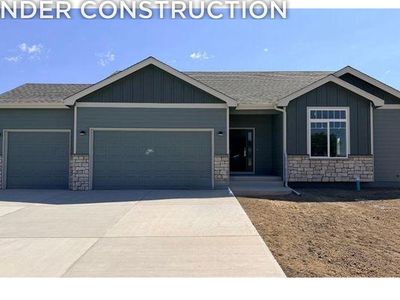 7048 Gateway Crossing St