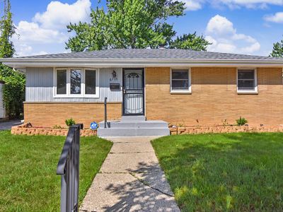 6715 N 78th STREET