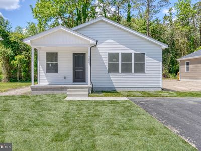 205 Charles Way