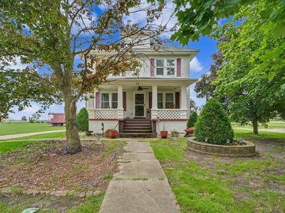 102 N Pine St