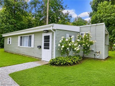 Property at 5108 University Dr, Geneva, OH