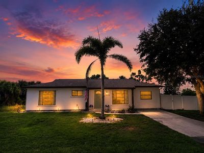 18295 VAN NUYS CIRCLE