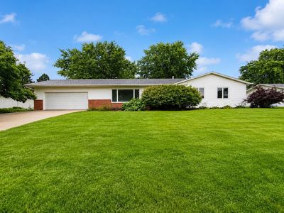 Property at 551 Lake Dr, Woodhull, IL