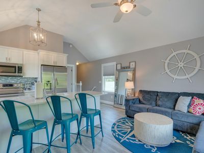 129 W West Grand Avenue