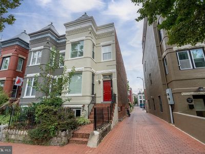 13 S St NW