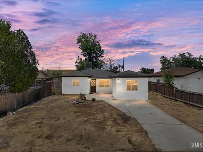 10112 Greenacres Dr