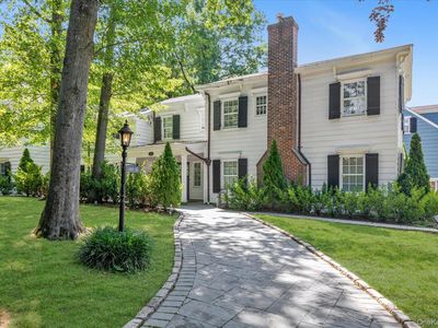 240-02 Poplar Street