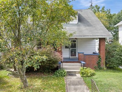 667 S McKinley Ave