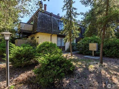 8627 25th Avenue SW #B