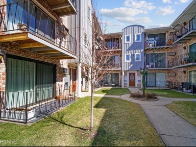 5365 N Delphia Ave APT 166