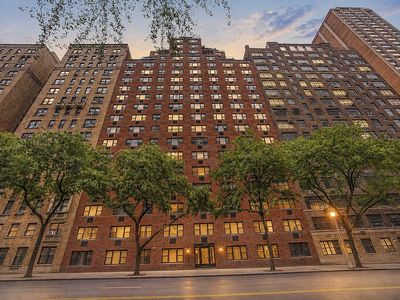 315 E 72nd St APT 3A