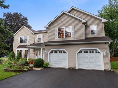 826 Pin Oak Cir