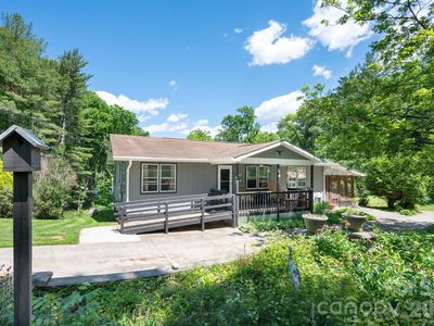 Property at 30 Reeves Dr, Burnsville, NC