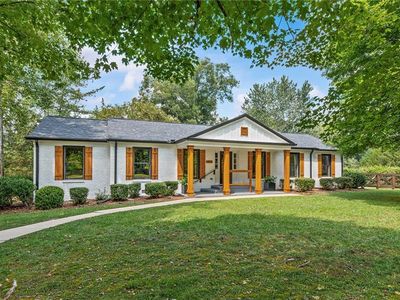 175 Williamsburg Ln