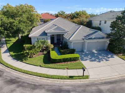 2206 Highland Woods Dr