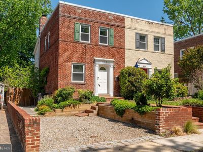 414 E Bellefonte Ave