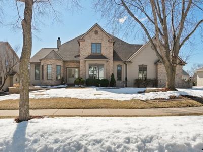 617 E Apple Creek Rd