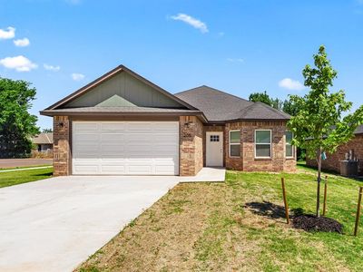 205 E Abbot Ln